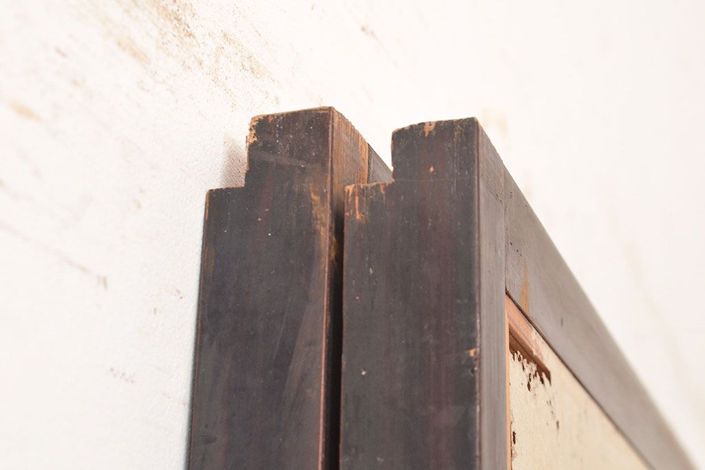 アンティーク建具　昭和初期　黒い框がモダンな印象を高める障子戸2枚セット　(R-048056)