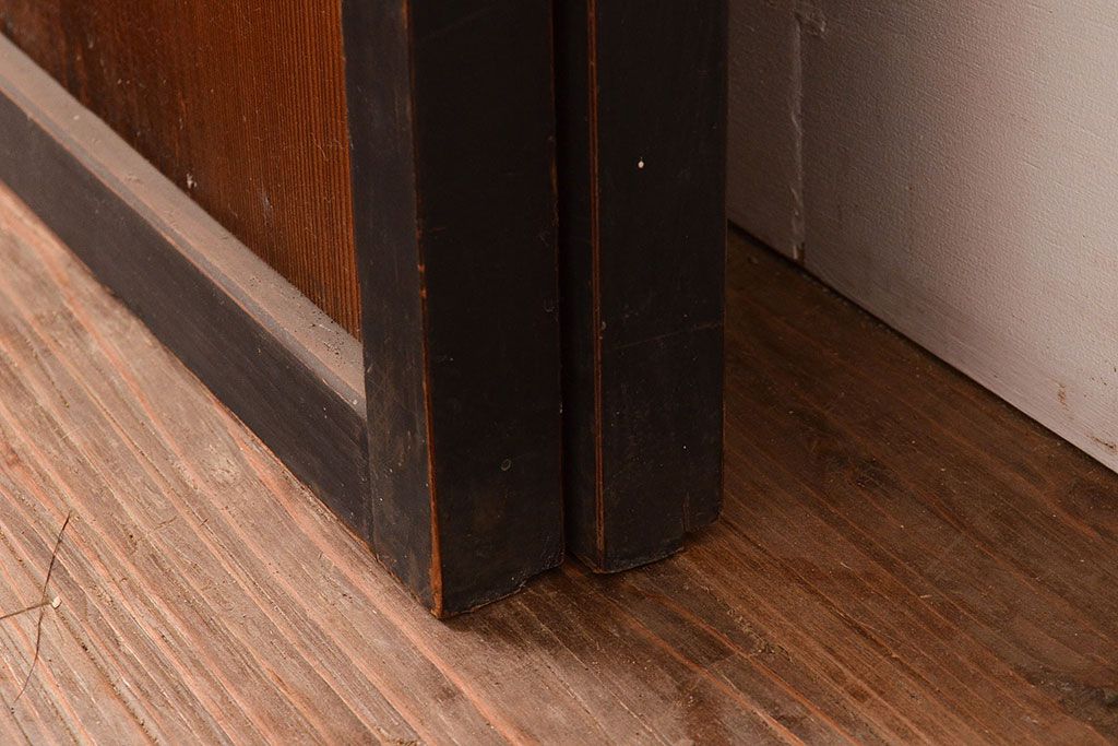 アンティーク建具　昭和初期　黒い框がモダンな印象を高める障子戸2枚セット　(R-048056)