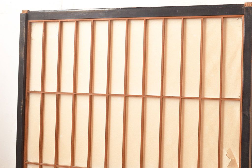 アンティーク建具　昭和初期　黒い框がモダンな印象を高める障子戸4枚セット　(R-048057)