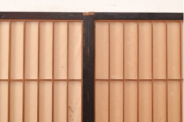 アンティーク建具　昭和初期　黒い框がモダンな印象を高める障子戸4枚セット　(R-048057)