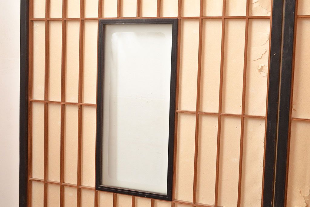 アンティーク建具　昭和初期　黒い框がモダンな印象を高める障子戸4枚セット　(R-048057)