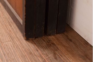 アンティーク建具　昭和初期　黒い框がモダンな印象を高める障子戸4枚セット　(R-048057)