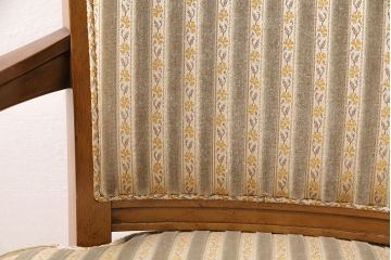 中古　DREXEL HERITAGE(ドレクセルヘリテイジ)のFRANCESCA(フランチェスカ)シリーズ　J917　優美なアームチェア(ダイニングチェア、椅子)(定価約22万円)(R-048061)