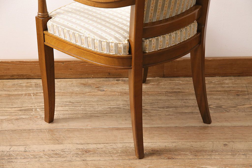 中古　DREXEL HERITAGE(ドレクセルヘリテイジ)のFRANCESCA(フランチェスカ)シリーズ　J917　優美なアームチェア(ダイニングチェア、椅子)(定価約22万円)(R-048061)