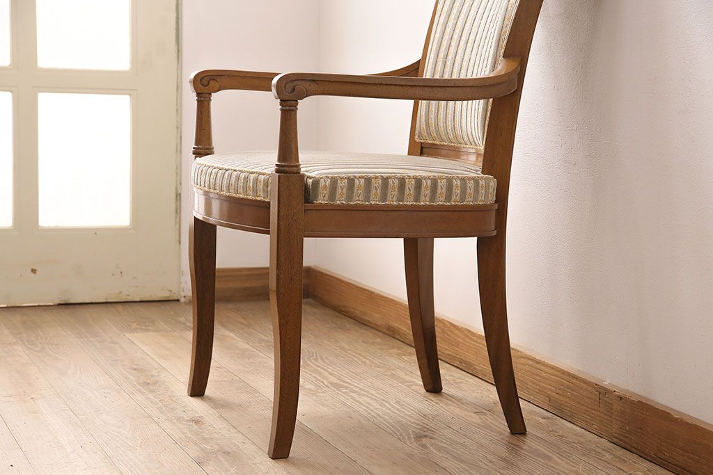 中古　DREXEL HERITAGE(ドレクセルヘリテイジ)のFRANCESCA(フランチェスカ)シリーズ　J917　優美なアームチェア(ダイニングチェア、椅子)(定価約22万円)(R-048062)