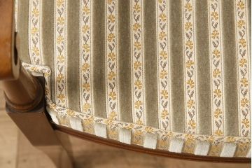 中古　DREXEL HERITAGE(ドレクセルヘリテイジ)のFRANCESCA(フランチェスカ)シリーズ　J917　優美なアームチェア(ダイニングチェア、椅子)(定価約22万円)(R-048063)