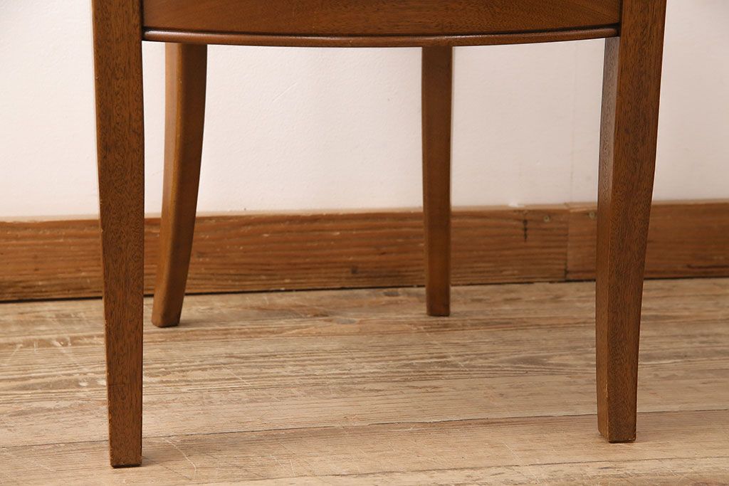 中古　DREXEL HERITAGE(ドレクセルヘリテイジ)のFRANCESCA(フランチェスカ)シリーズ　J917　気品のあるサイドチェア(ダイニングチェア、椅子)(定価約16万円)(R-048065)