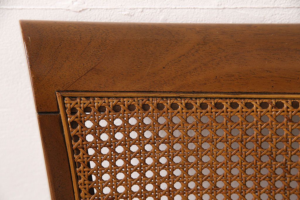 中古　DREXEL HERITAGE(ドレクセルヘリテイジ)のFRANCESCA(フランチェスカ)シリーズ　J917　気品のあるサイドチェア(ダイニングチェア、椅子)(定価約16万円)(R-048066)