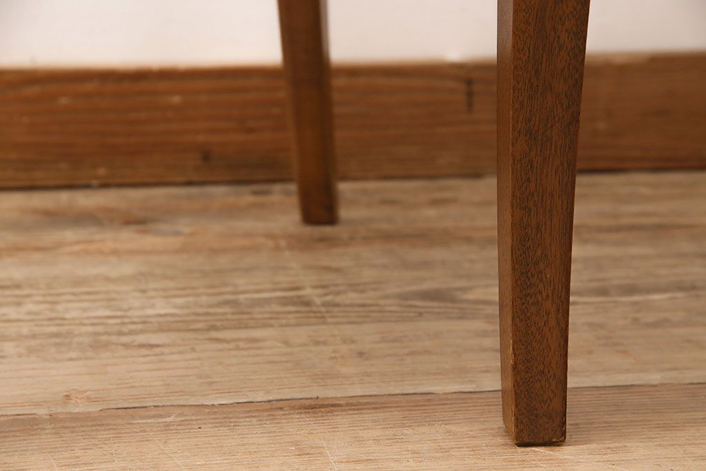 中古　DREXEL HERITAGE(ドレクセルヘリテイジ)のFRANCESCA(フランチェスカ)シリーズ　J917　気品のあるサイドチェア(ダイニングチェア、椅子)(定価約16万円)(R-048066)