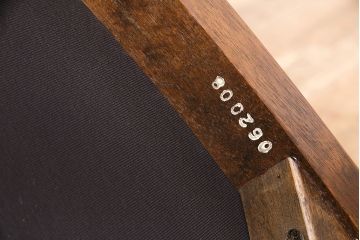 中古　DREXEL HERITAGE(ドレクセルヘリテイジ)のFRANCESCA(フランチェスカ)シリーズ　J917　気品のあるサイドチェア(ダイニングチェア、椅子)(定価約16万円)(R-048067)