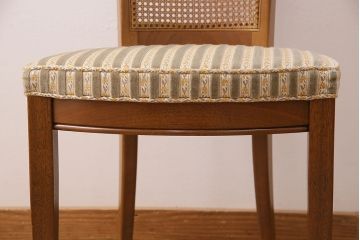 中古　DREXEL HERITAGE(ドレクセルヘリテイジ)のFRANCESCA(フランチェスカ)シリーズ　J917　気品のあるサイドチェア(ダイニングチェア、椅子)(定価約16万円)(R-048070)