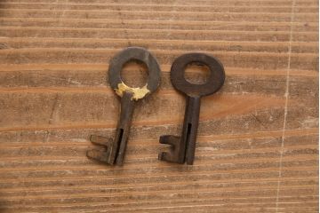 和製アンティーク　リメイク品　和の情緒溢れる米沢箪笥サイドボード(時代箪笥、衣装箪笥、引き出し)(R-048084)