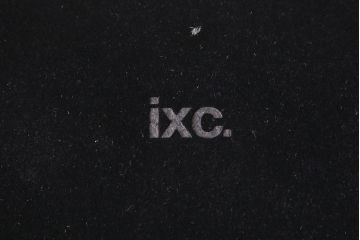 中古　Cassinaixc.(カッシーナイクスシー)　イクスシーオリジナル　レザーティッシュボックス　ブラック&ダークブラウン2個セット(ティッシュケース)(R-048088)