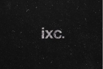 中古　Cassinaixc.(カッシーナイクスシー)　イクスシーオリジナル　レザーティッシュボックス　ブラック&ダークブラウン2個セット(ティッシュケース)(R-048089)