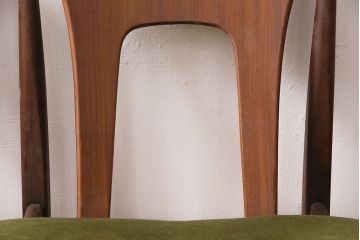 北欧ヴィンテージ　チーク材　珍しいデザインのチェア4脚セット(ダイニングチェア、ビンテージ)(R-048099)