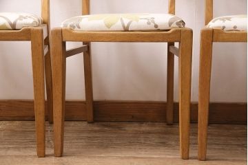 イギリスヴィンテージ　オーク材　花柄座面のチェア4脚セット(ダイニングチェア、椅子、ビンテージ)(R-048101)