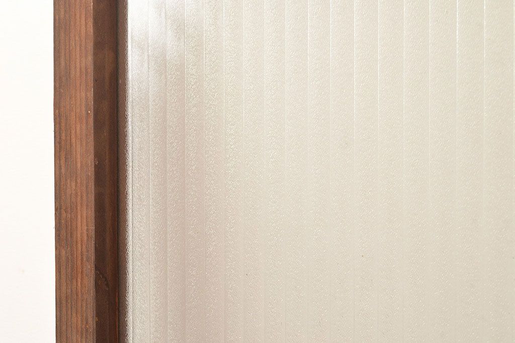 アンティーク建具　昭和中期　モールガラス　様々なガラス使いがお洒落なガラス戸2枚セット　(R-048112)