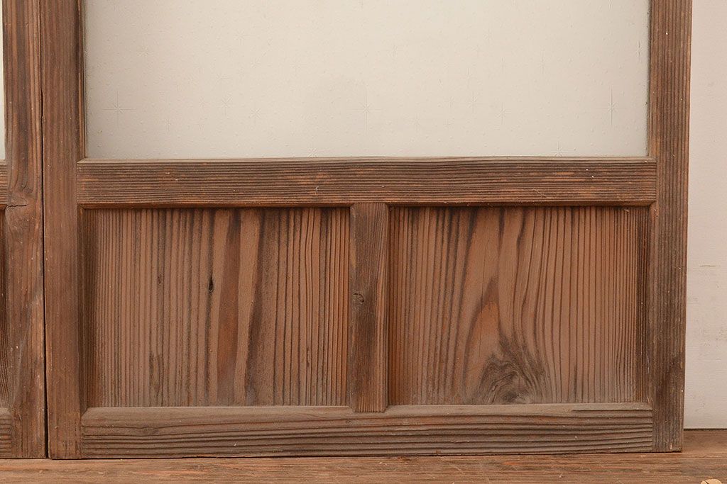 アンティーク建具　昭和中期　モールガラス　様々なガラス使いがお洒落なガラス戸2枚セット　(R-048112)