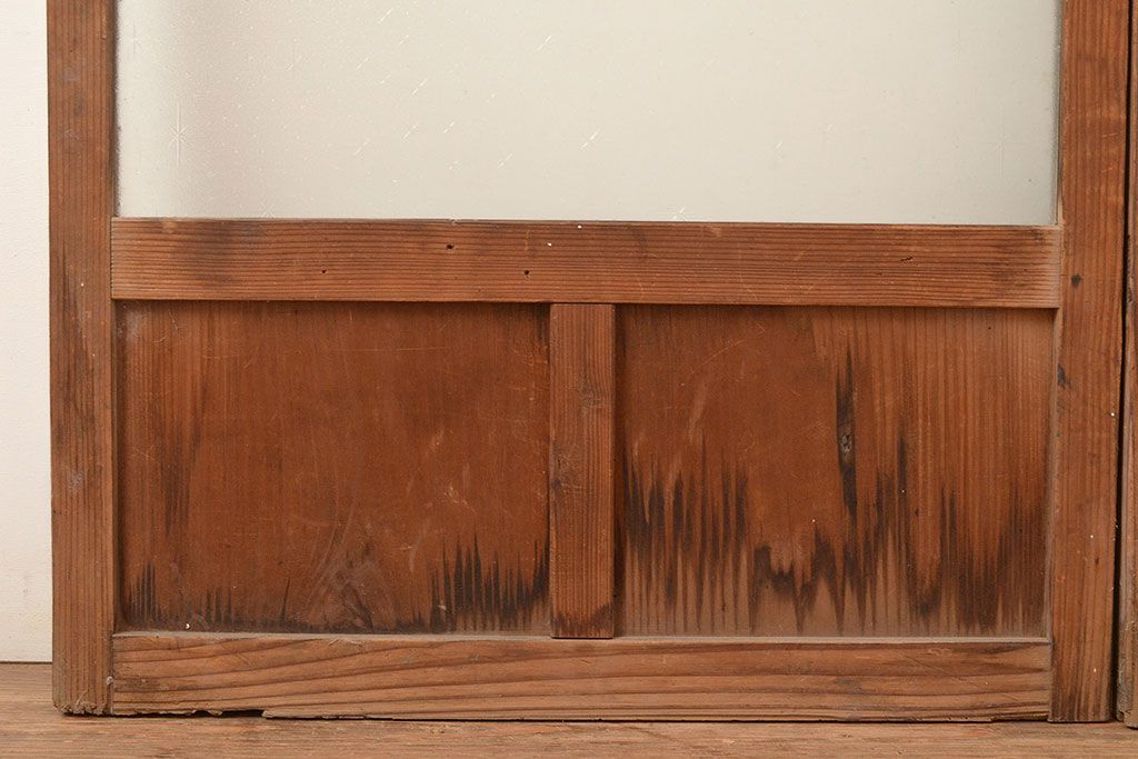 アンティーク建具　昭和中期　モールガラス　様々なガラス使いがお洒落なガラス戸2枚セット　(R-048112)