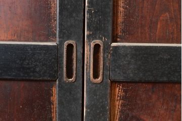 アンティーク建具　明治期　黒塗りの木枠がアクセントの上品な帯戸4枚セット　(R-048117)
