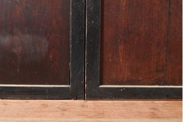 アンティーク建具　明治期　黒塗りの木枠がアクセントの上品な帯戸4枚セット　(R-048117)
