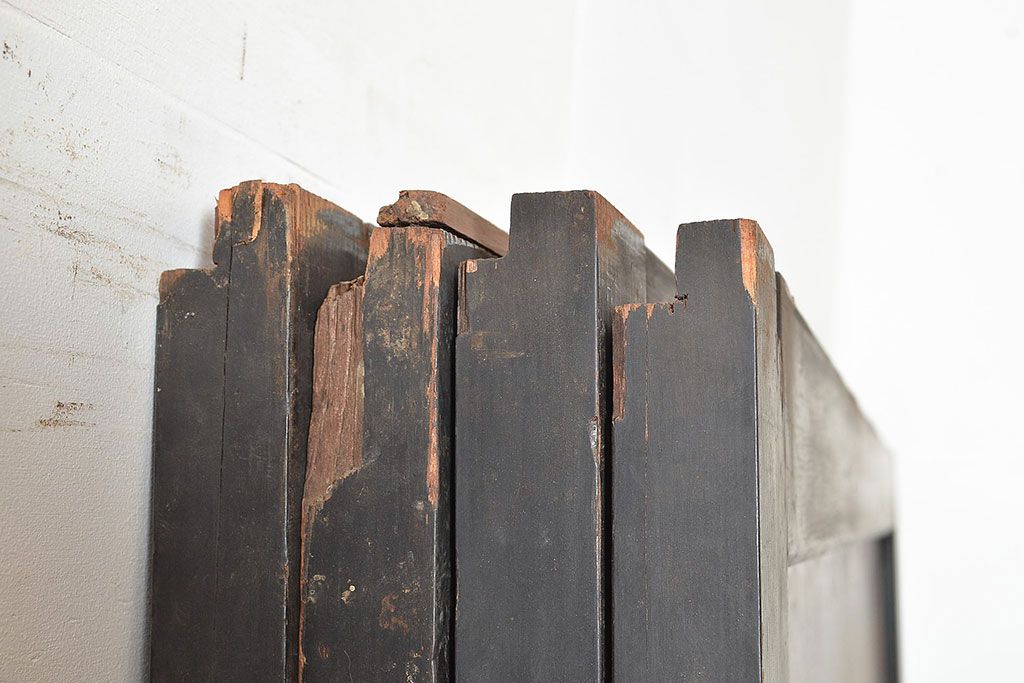 アンティーク建具　明治期　黒塗りの木枠がアクセントの上品な帯戸4枚セット　(R-048117)