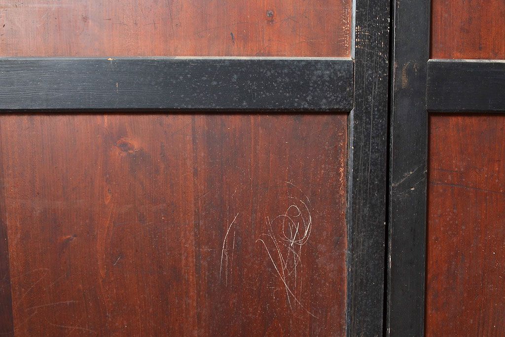 アンティーク建具　明治期　黒塗りの木枠がアクセントの上品な帯戸4枚セット　(R-048117)
