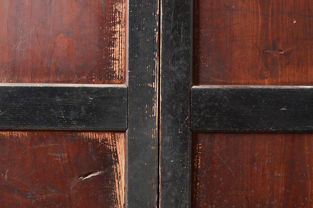 アンティーク建具　明治期　黒塗りの木枠がアクセントの上品な帯戸4枚セット　(R-048117)