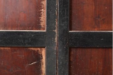 アンティーク建具　明治期　黒塗りの木枠がアクセントの上品な帯戸4枚セット　(R-048117)
