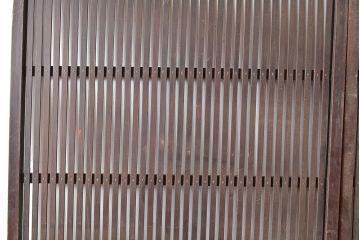 アンティーク建具　和モダンな空間づくりにおすすめの格子戸2枚セット(引き戸、建具)(R-048120)