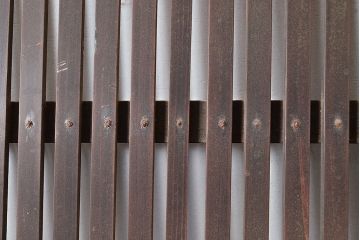 アンティーク建具　和モダンな空間づくりにおすすめの格子戸2枚セット(引き戸、建具)(R-048120)