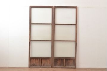 アンティーク建具　銀モール・すりガラス　古き良き時代を感じさせるレトロなガラス戸2枚セット(引き戸、建具)(R-048121)