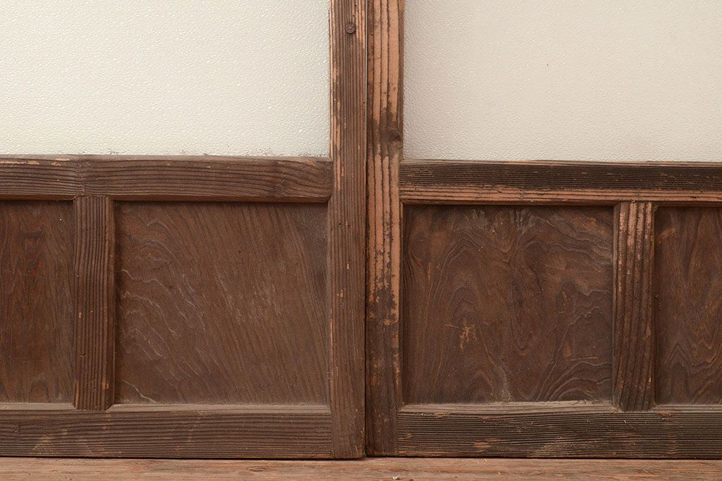 和製アンティーク　ダイヤガラス・すりガラス　光を優しく取り込む、ノスタルジックな雰囲気のガラス戸2枚セット(引き戸、建具)(R-048123)