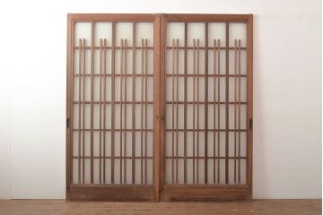 和製アンティーク　ヒノキ材　奥深い味わいが感じられるガラス戸2枚セット(引き戸、玄関戸、建具)(R-048124)