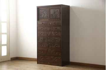 中古　伝統工芸・軽井沢彫り　大坂屋製　満開に咲く桜の彫りが見事な整理タンス(引き出し、チェスト、洋服タンス)(R-048133)