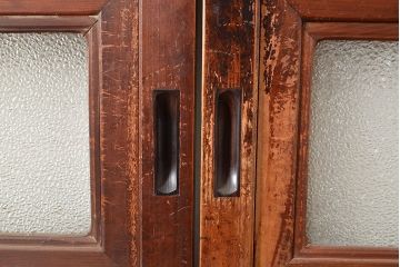 アンティーク建具　腰板ケヤキ材　整然と並ぶ縦桟が和の風情漂う裏障子付き格子戸2枚セット(引き戸、建具)(R-048140)