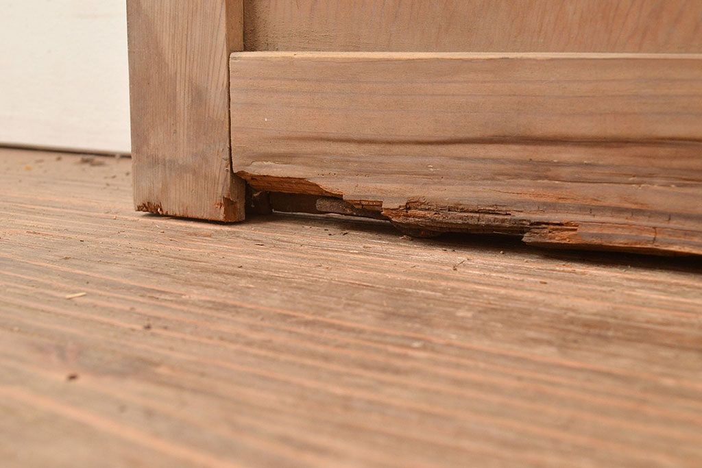 アンティーク建具　木の味わいを活かした空間づくりにおすすめなガラス戸2枚セット(窓、引き戸、建具)(R-048144)