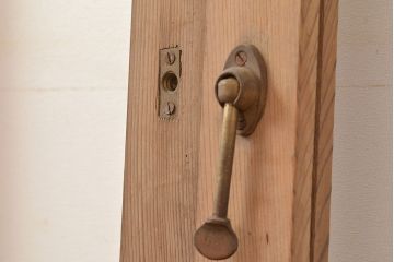 アンティーク建具　木の味わいを活かした空間づくりにおすすめなガラス戸2枚セット(窓、引き戸、建具)(R-048144)