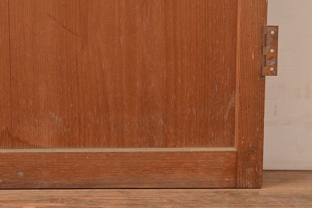 アンティーク建具　モールガラスがノスタルジックな雰囲気を高めるヒノキ材製のドア(扉、建具)(R-048145)