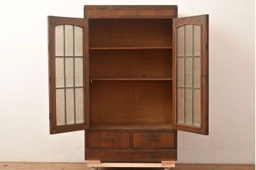 和製アンティーク　ダイヤガラス入り!大正ロマンやレトロスタイルのお部屋におすすめのガラス戸棚(本箱、ブックケース、収納棚)(R-048147)
