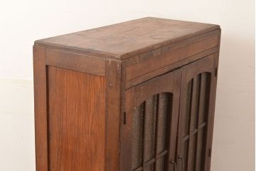 和製アンティーク　ダイヤガラス入り!大正ロマンやレトロスタイルのお部屋におすすめのガラス戸棚(本箱、ブックケース、収納棚)(R-048147)