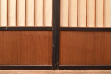 アンティーク建具　昭和初期　黒い框がモダンな印象を高める障子戸2枚セット　(R-048150)
