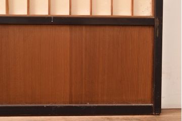 アンティーク建具　昭和初期　黒い框がモダンな印象を高める障子戸2枚セット　(R-048150)