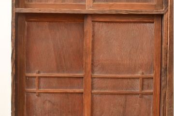 和製アンティーク　杉材合板　昔懐かしい雰囲気が魅力の昭和レトロな下駄箱(収納棚、キャビネット)(R-048151)
