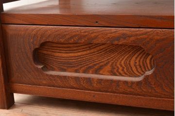 和製アンティーク　総ケヤキ材　漆塗り　両面使いが出来る!和の趣を楽しめる飾り棚(棚)(R-048152)