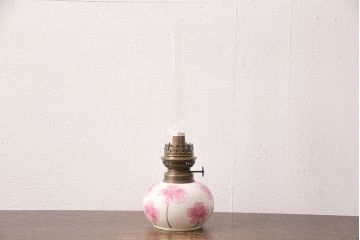 フランスビンテージ　GAUDARD(ガーダード)　ピンクの花が可憐な印象のオイルランプ(火屋、油壷)(R-048165)