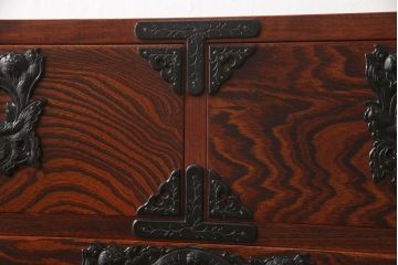 中古　民芸家具　岩谷堂箪笥　迫力のある木目が存在感を放つ衣装タンス(定価約42万円)(引き出し、チェスト)(R-048190)