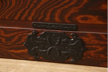 中古　民芸家具　岩谷堂箪笥　迫力のある木目が存在感を放つ衣装タンス(定価約42万円)(引き出し、チェスト)(R-048190)