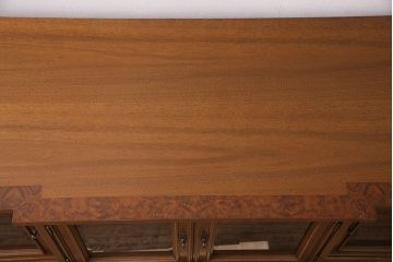 中古　DREXEL HERITAGE(ドレクセルヘリテイジ)　FRANCESCA(フランチェスカ)シリーズ　上品な佇まいのテレビボード(テレビ台、ローボード)(定価約98万円)(R-048191)