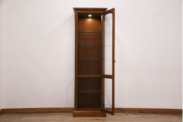 中古　美品　DREXEL HERITAGE(ドレクセルヘリテイジ)のEt Cetera(エトセトラ)シリーズ　高級感を演出する照明付きキャビネット(キュリオケース、飾り棚)(定価約52万円)(R-048194)